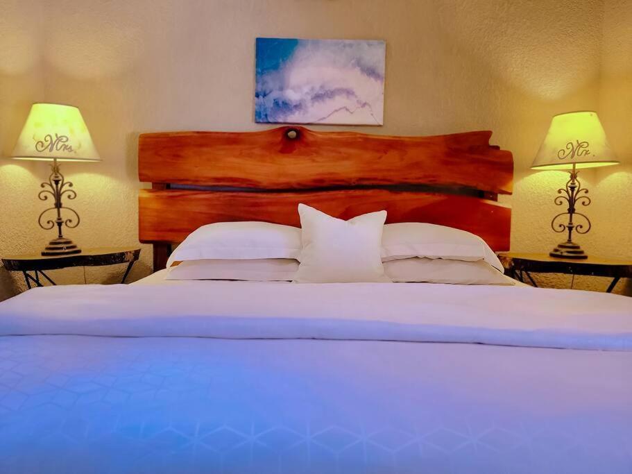 Vive Utila - Bed & Breakfast מראה חיצוני תמונה